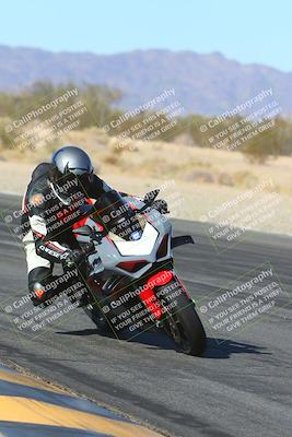 media/Jan-13-2025-Ducati Revs (Mon) [[8d64cb47d9]]/3-B Group/Session 3 (Turn 7 Inside)/